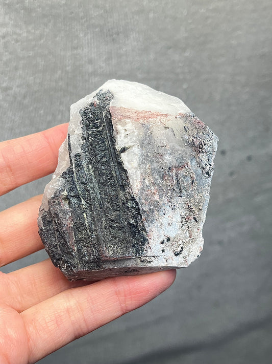 Turmalinkvarts Rå 60-75mm