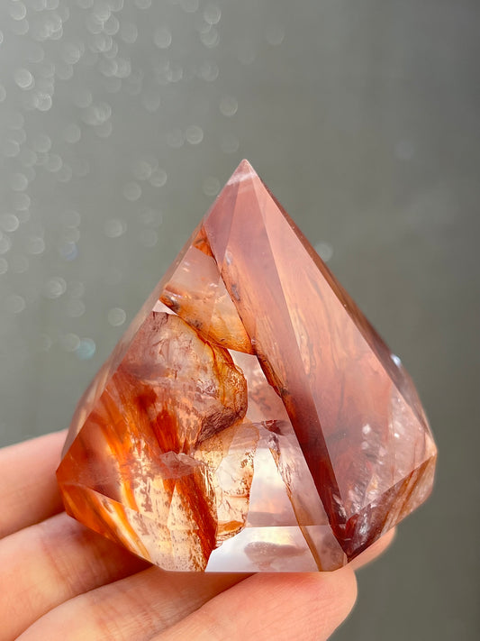 Flammekvarts diamant form