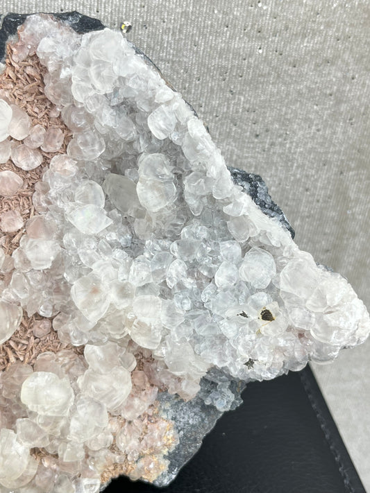 Hvit Kalsitt på Matrix XL,1.2kg