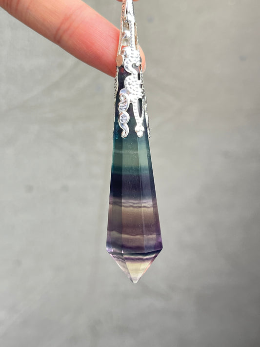 Regnbue Fluoritt Anheng/Pendel med kjede