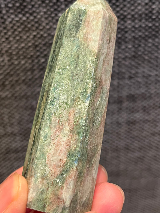 Fuchsitt (Grønn Mica)tårn A