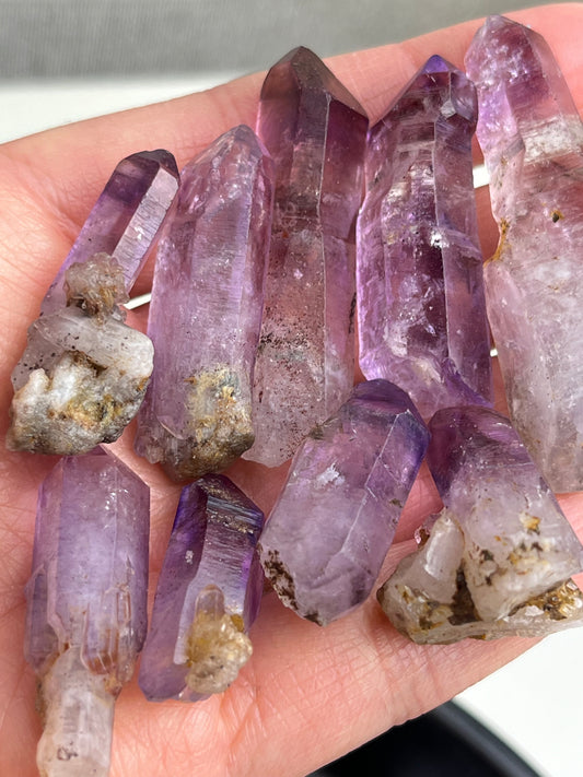 Røykkvarts+Ametyst med hematitt 2-4cm (Shangaan Amethyst)