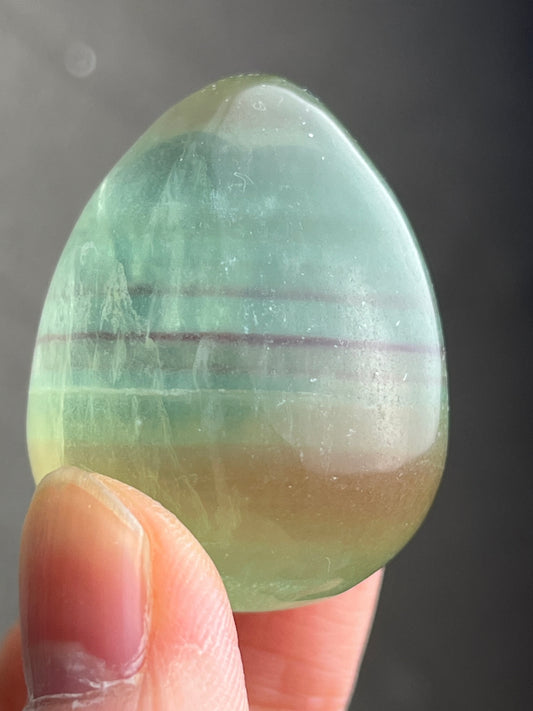 Regnbue Fluoritt Egg
