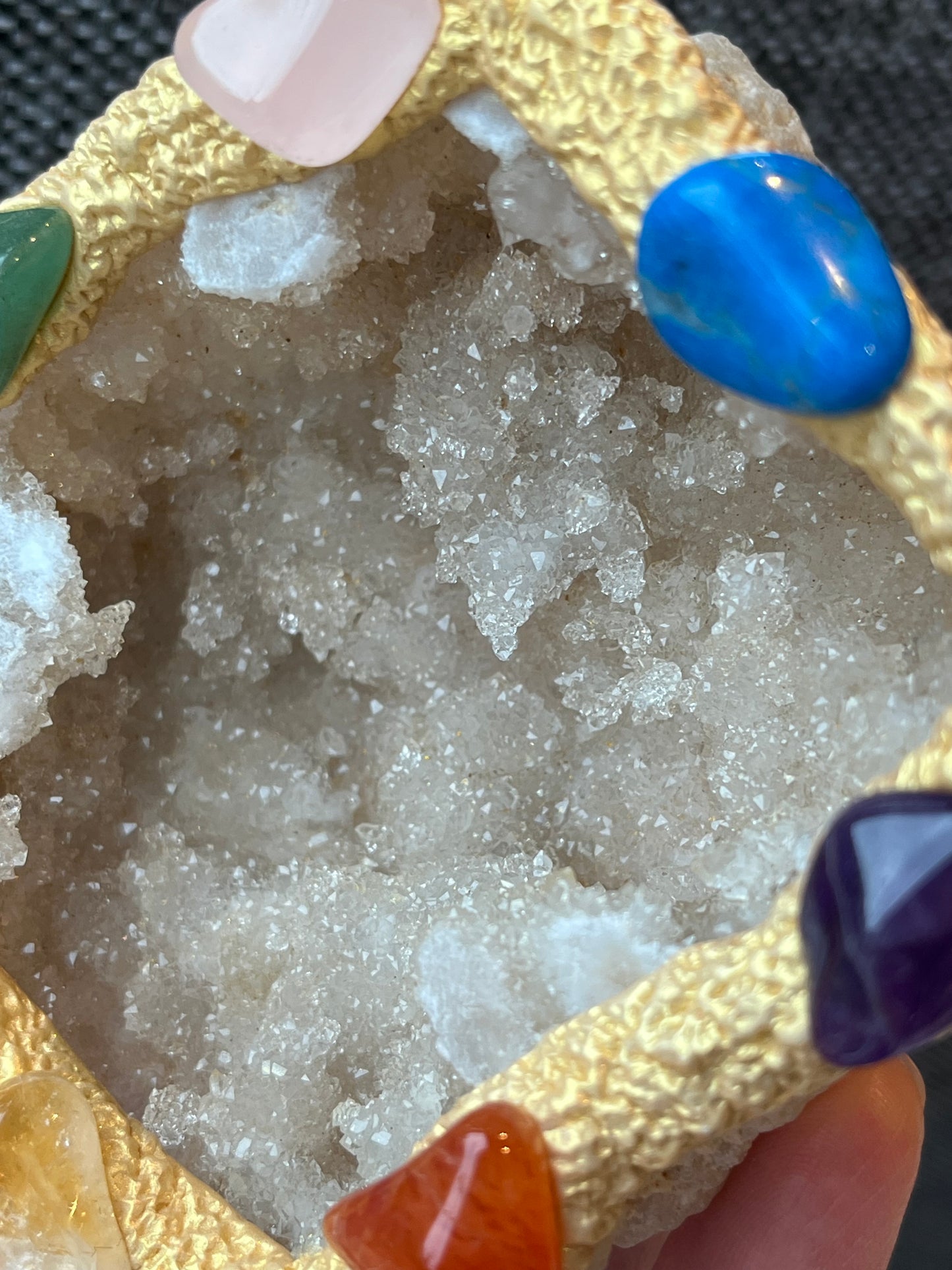 Kvarts geode, Chakra A