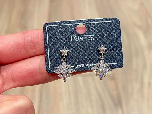 Star earrings