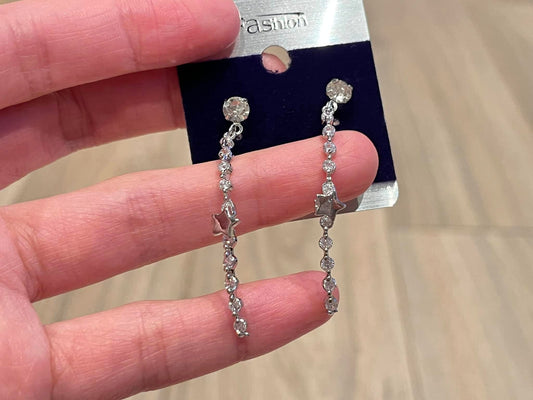 Drop stud earrings with zirconia