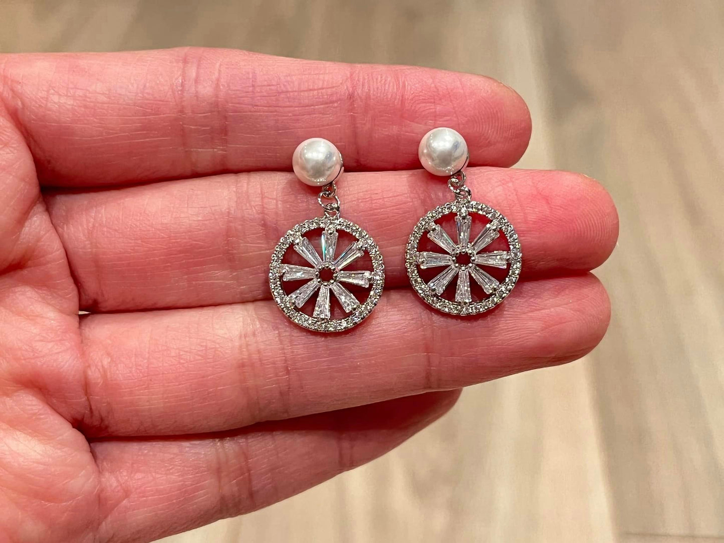 Øredobber med zirkonia