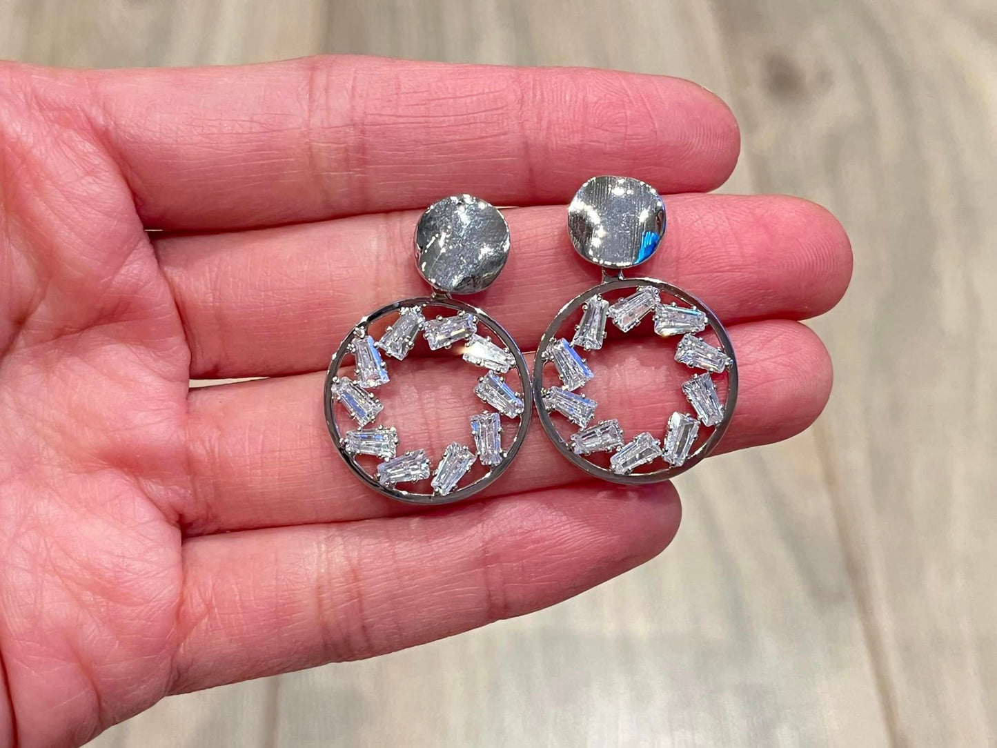 Øredobber med zirkonia