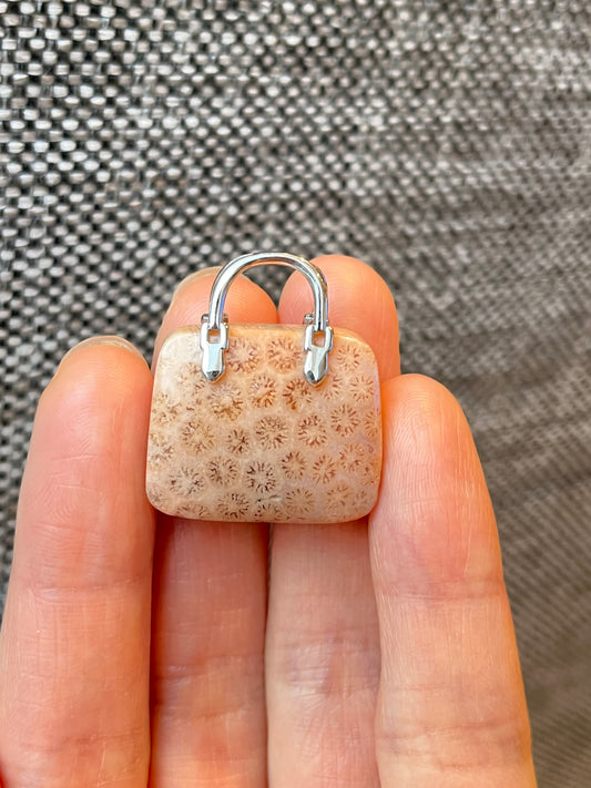 Agatisert korall-Håndveske Anheng