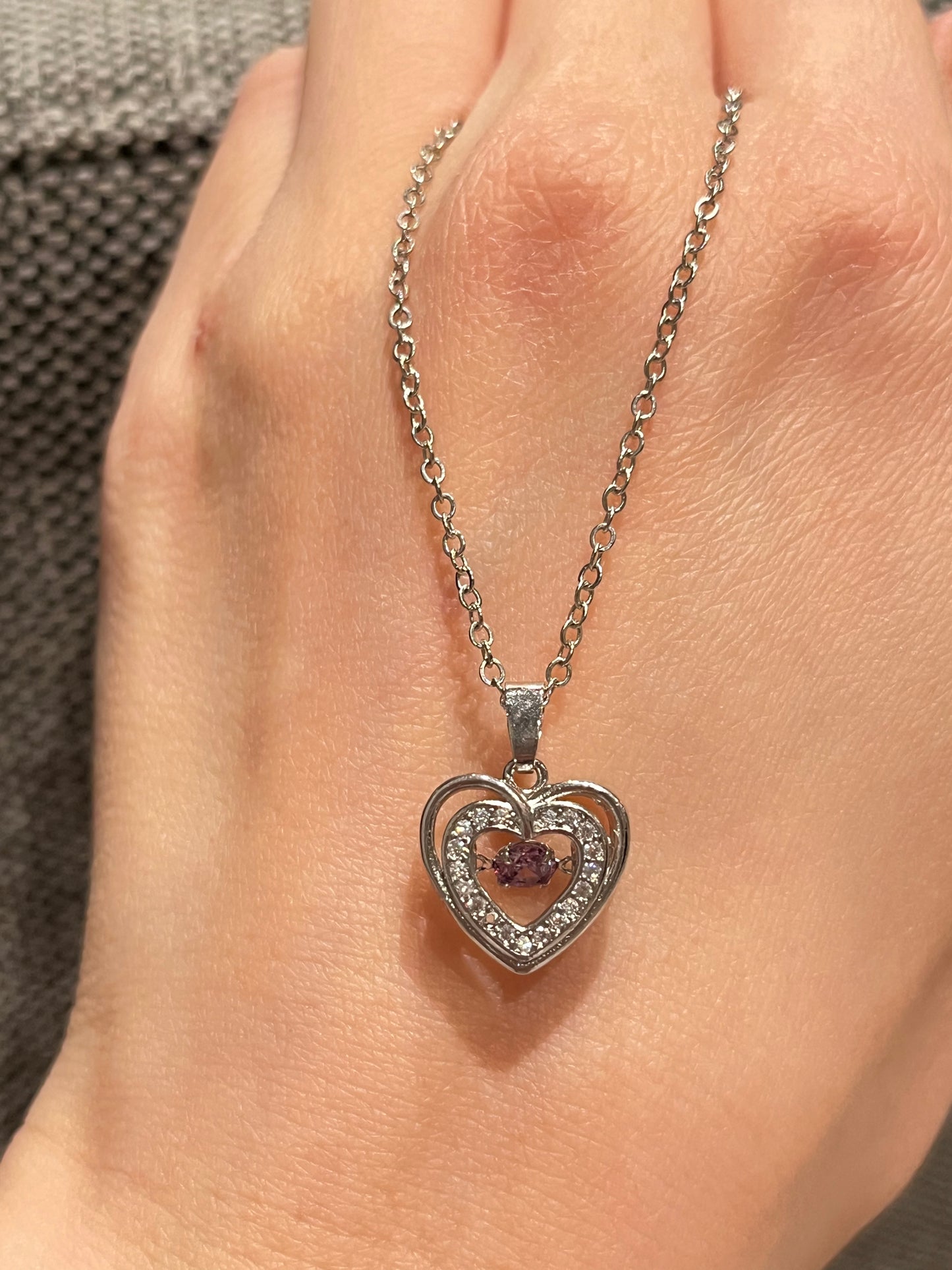 Halskjede med zirkonia