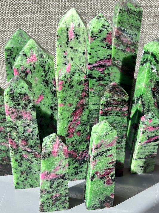 Rubin i Zoisitt tårn F