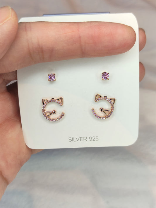 4-delers sett med katteøredobber