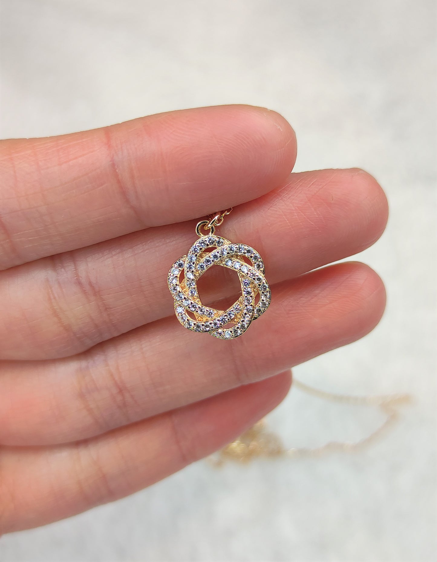 Halskjede med Dobbelt lag og zirkonia