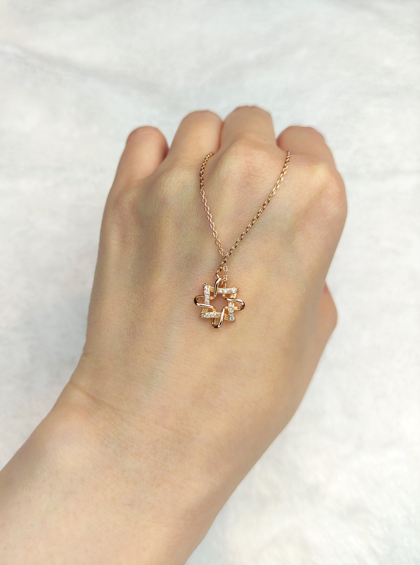 Halskjede med Dobbelt lag og zirkonia