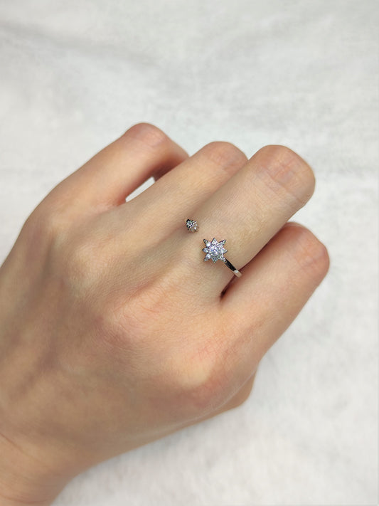 Ring med Stjerne og zirkonia
