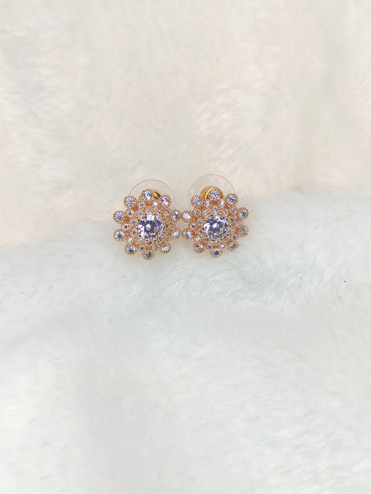 Blomster øredobber med zirkonia