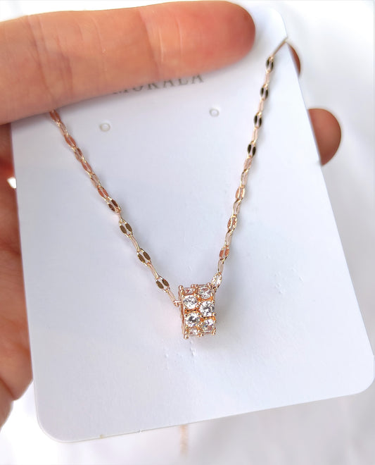 Halskjede med zirkonia