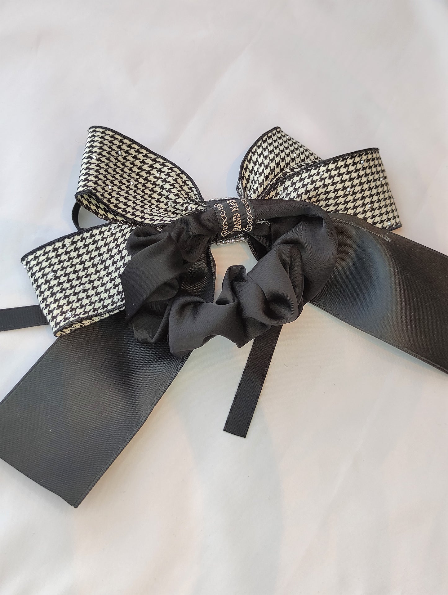 Scrunchie med sløyfe