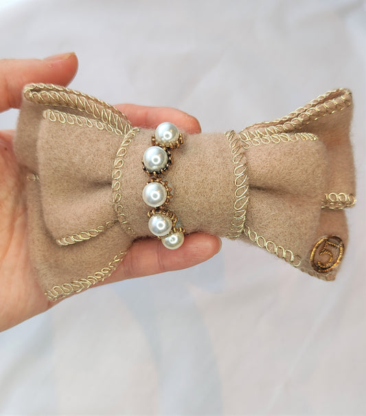 Hårspenner med sløyfe- Beige