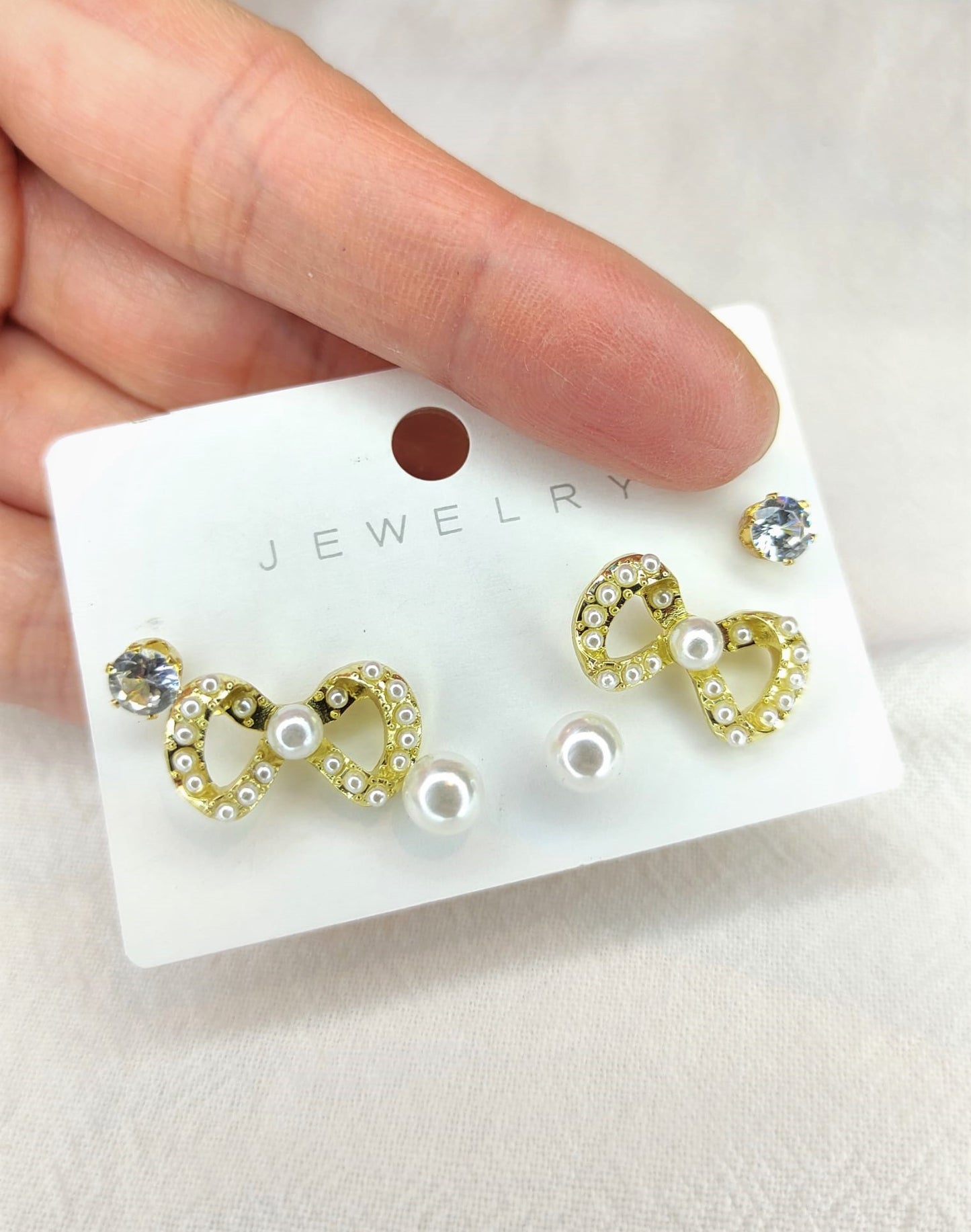 6-delers sløyfe øredobber med perler sett