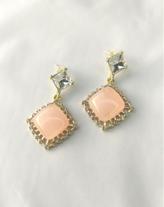 Rosa øredobber med zirkonia