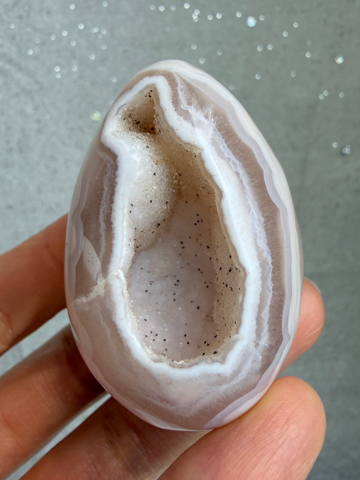 Druzy agat egg