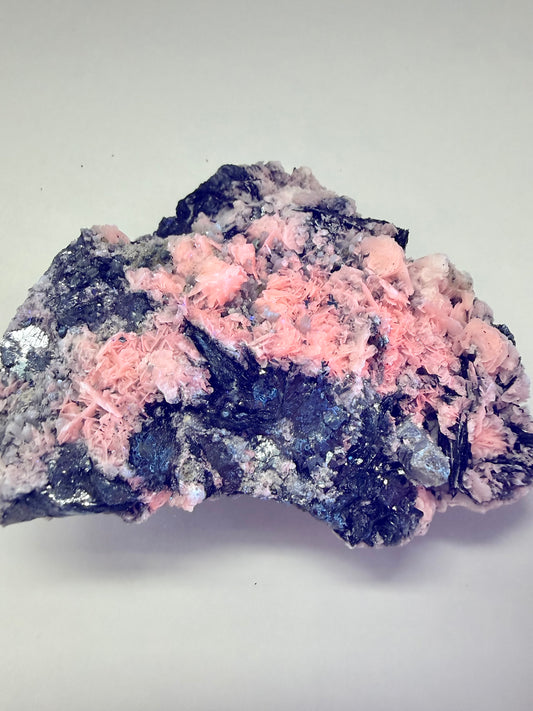 Kalsitt med Hematitt (Specularite)