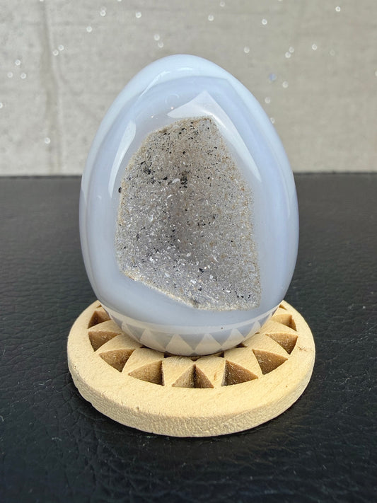 Druzy agat geode egg
