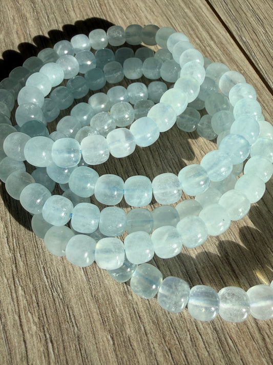 Akvamarin armbånd 7mm+