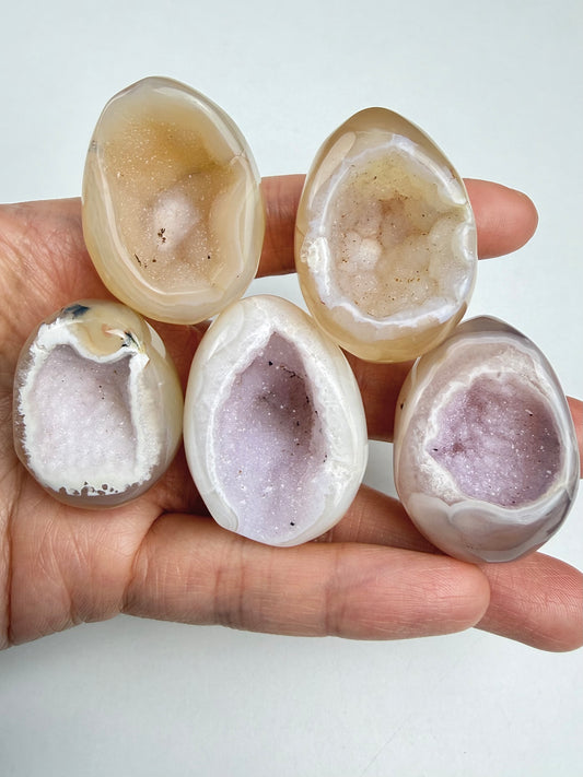 Druzy agat egg