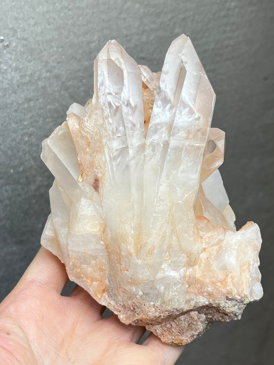 Kvarts gruppe med jernoksid