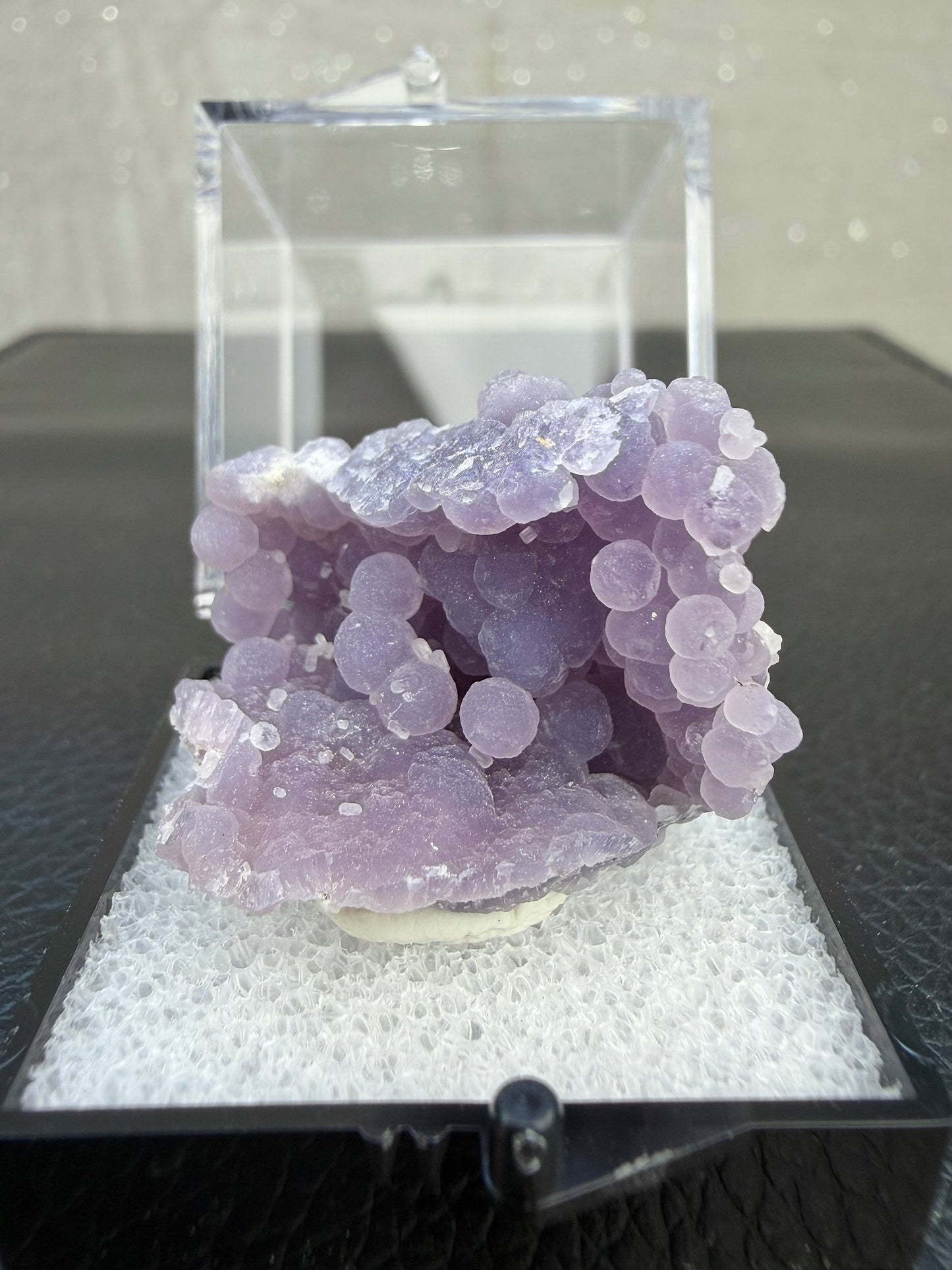 Grape agate with box