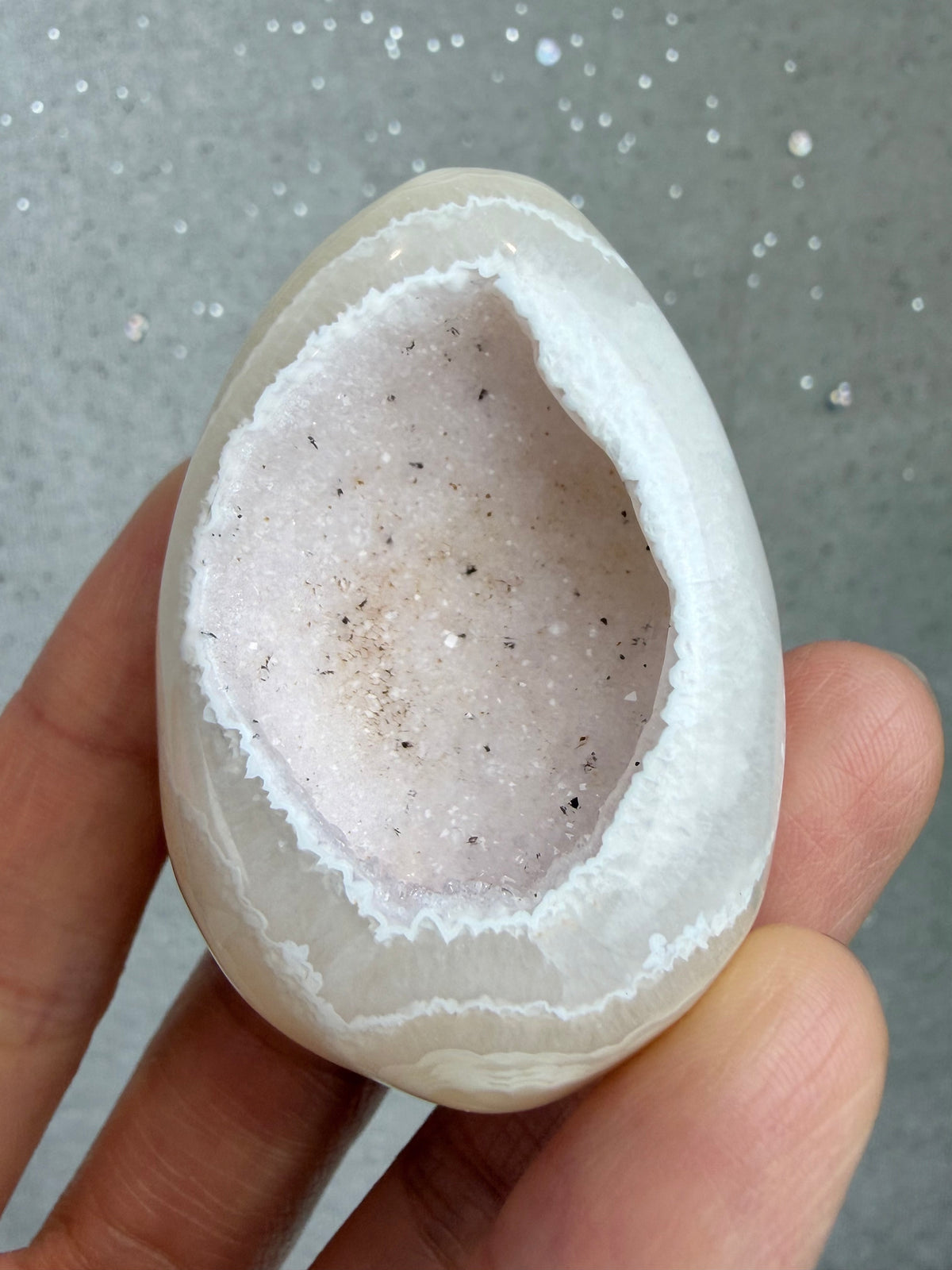 Druzy agat egg