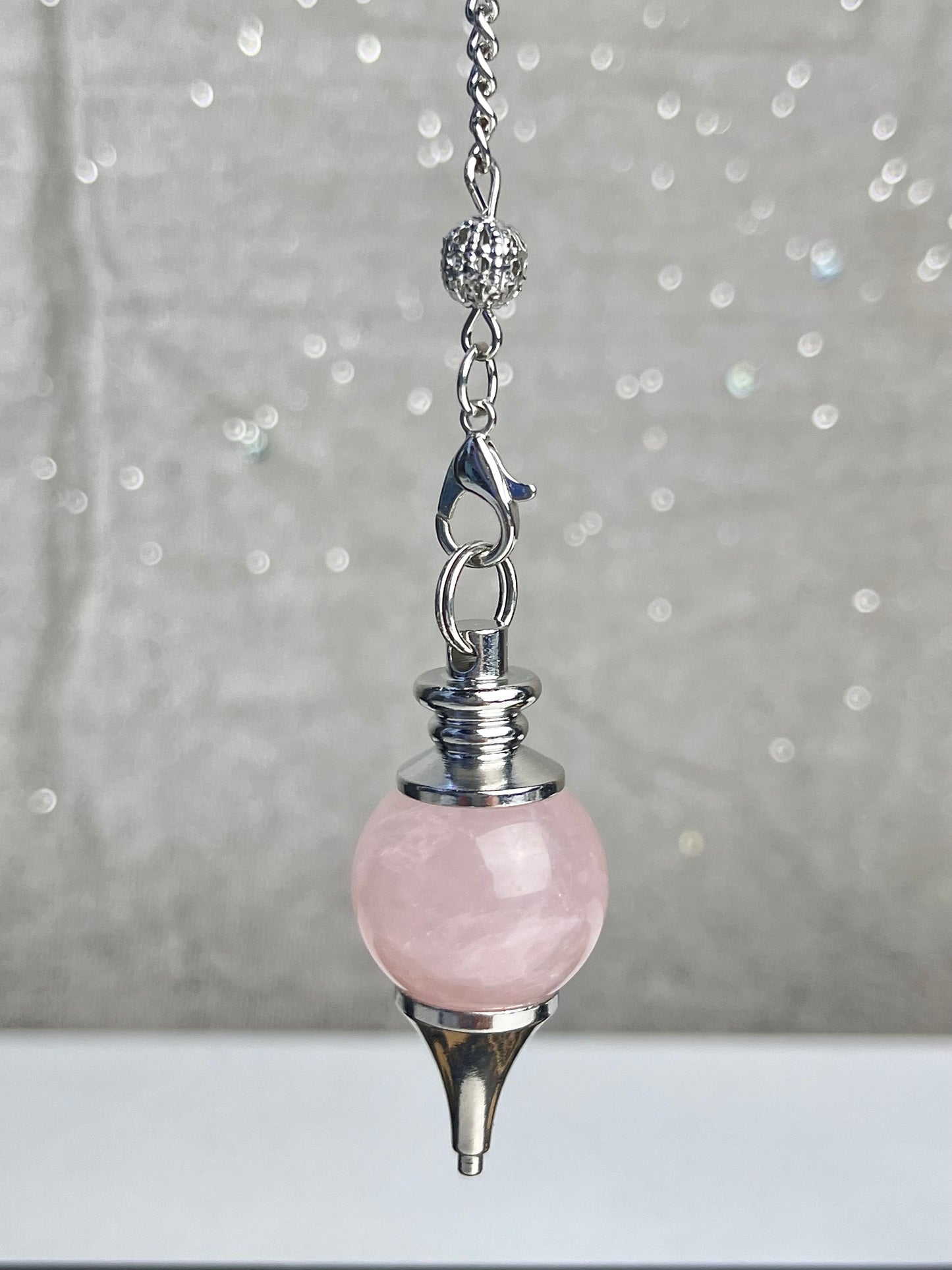 Pendant with chain