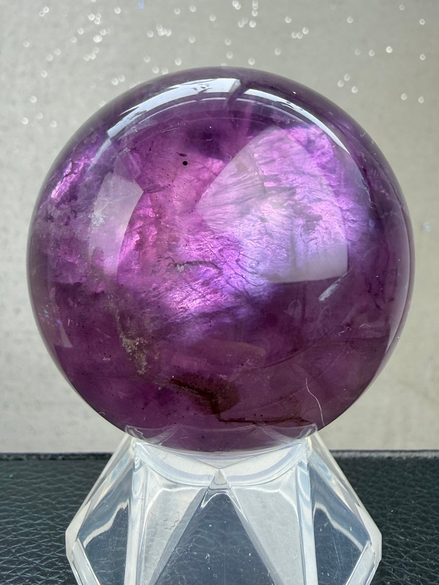 Fluoritt kule