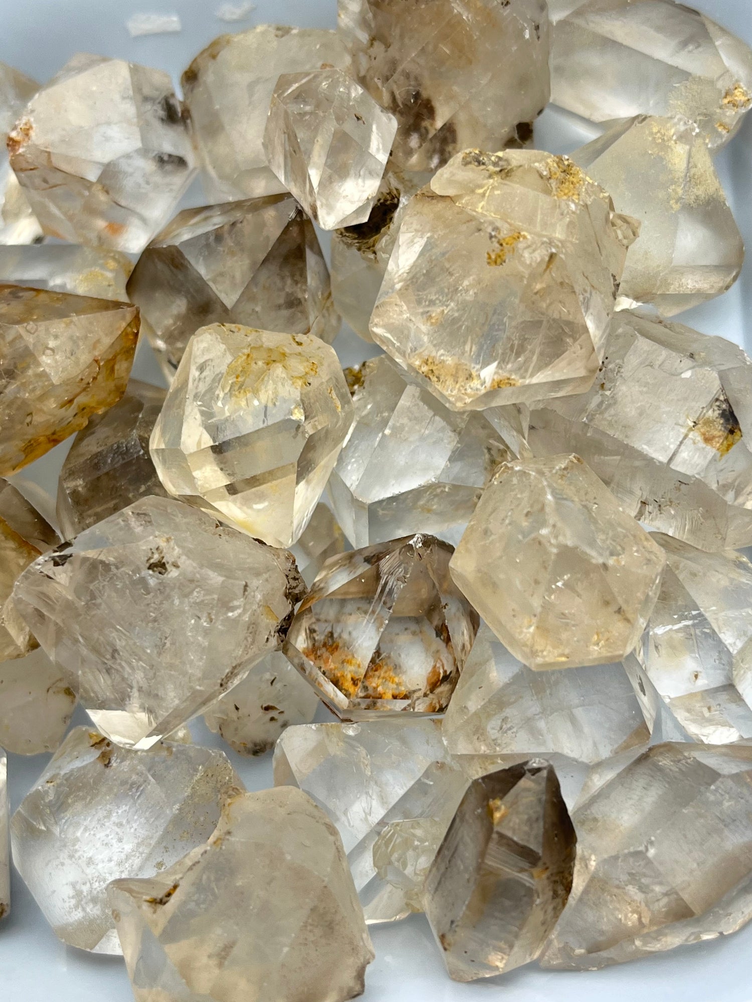 SKELETAL ELESTIAL KVARTS