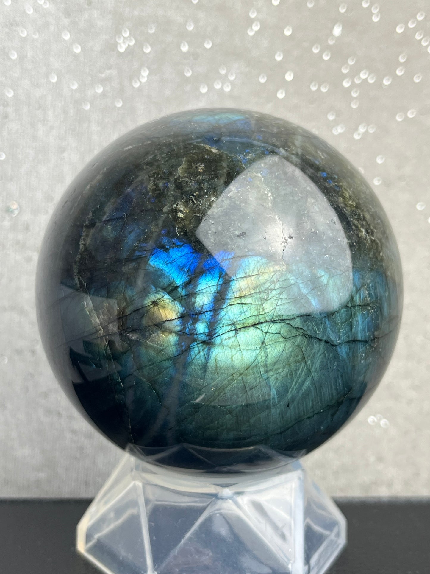 Labradoritt kule 7.6cm