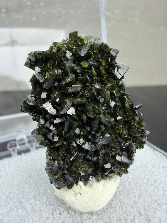 Epidote med boks, Tyrkia