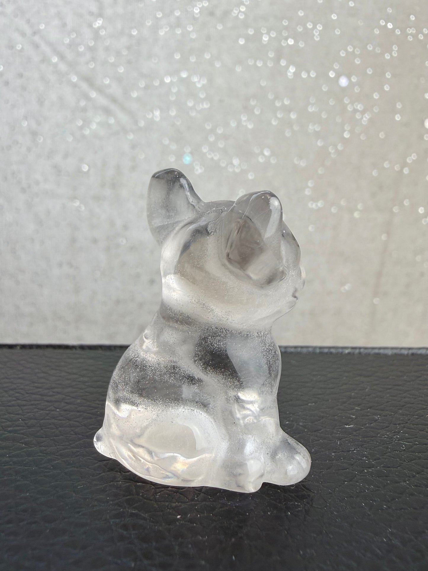 Lys Røykkvarts Hund