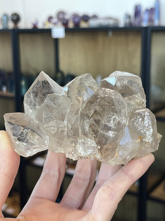 Røykkvarts klynge med rutil fra Brasil