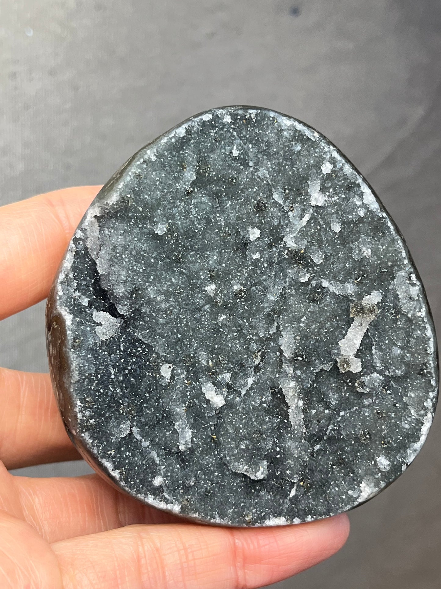 Druzy Kvarts, Grå/Svart
