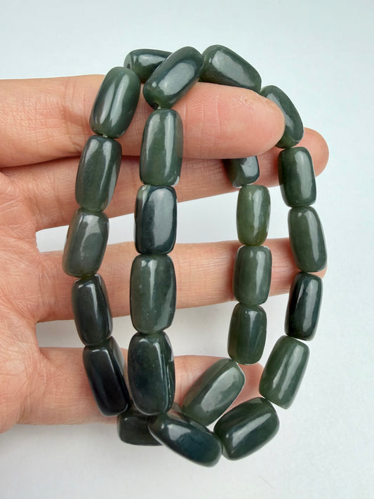 Jade, Nefritt armbånd 8mm+