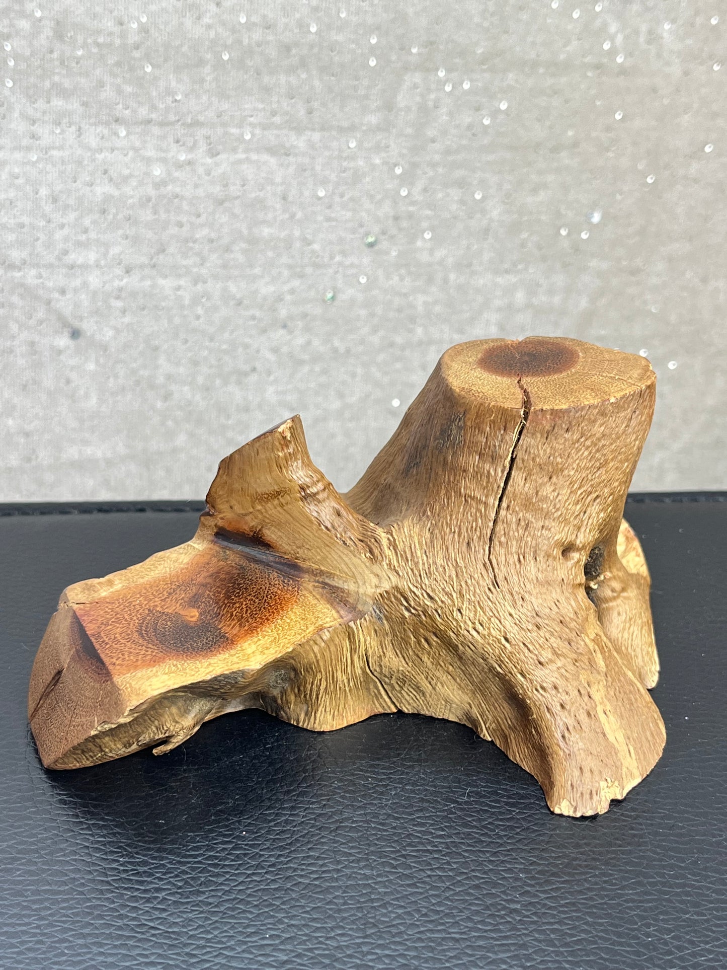 Natural wood crystal base