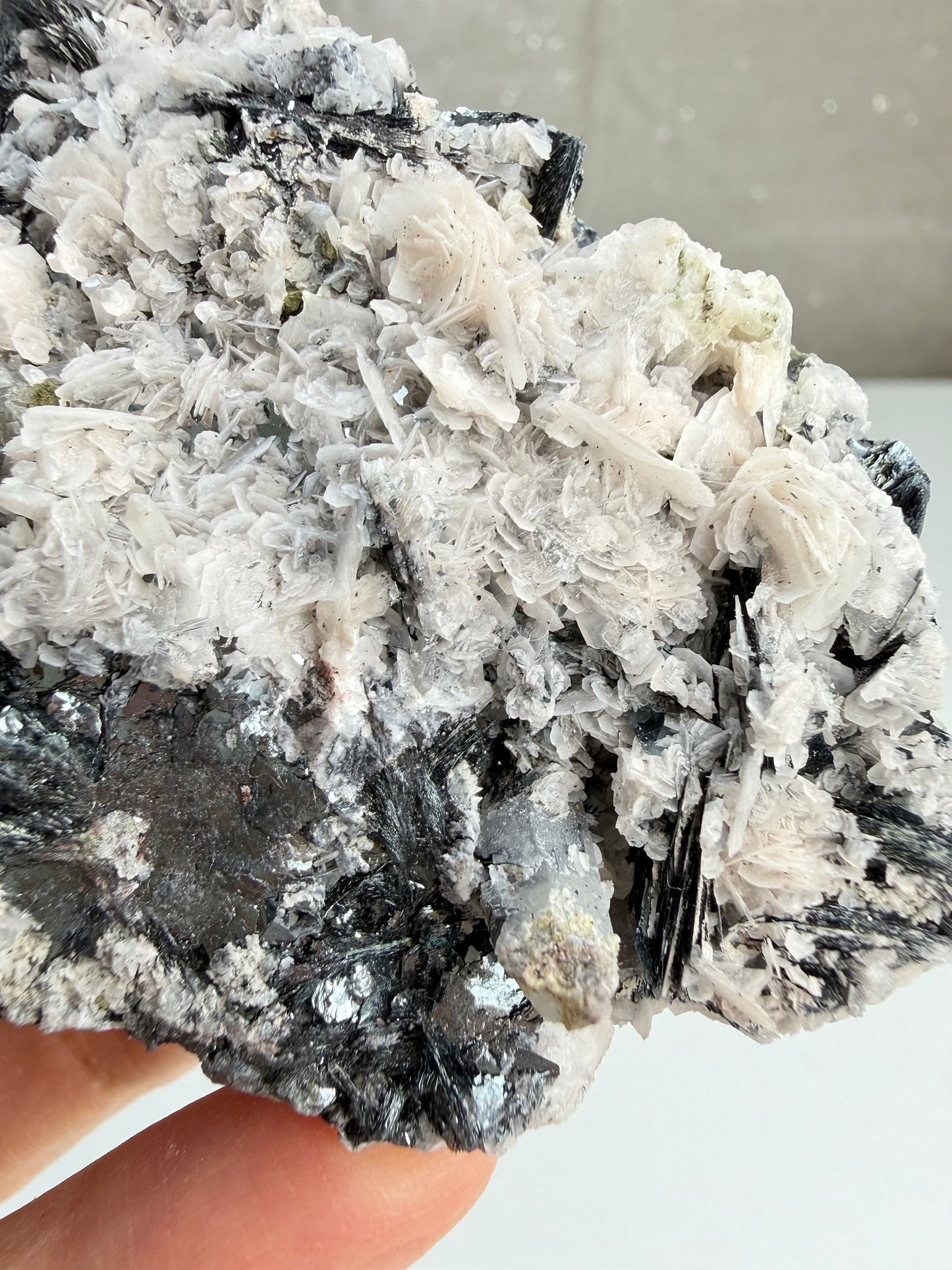 Kalsitt med Hematitt (Specularite)