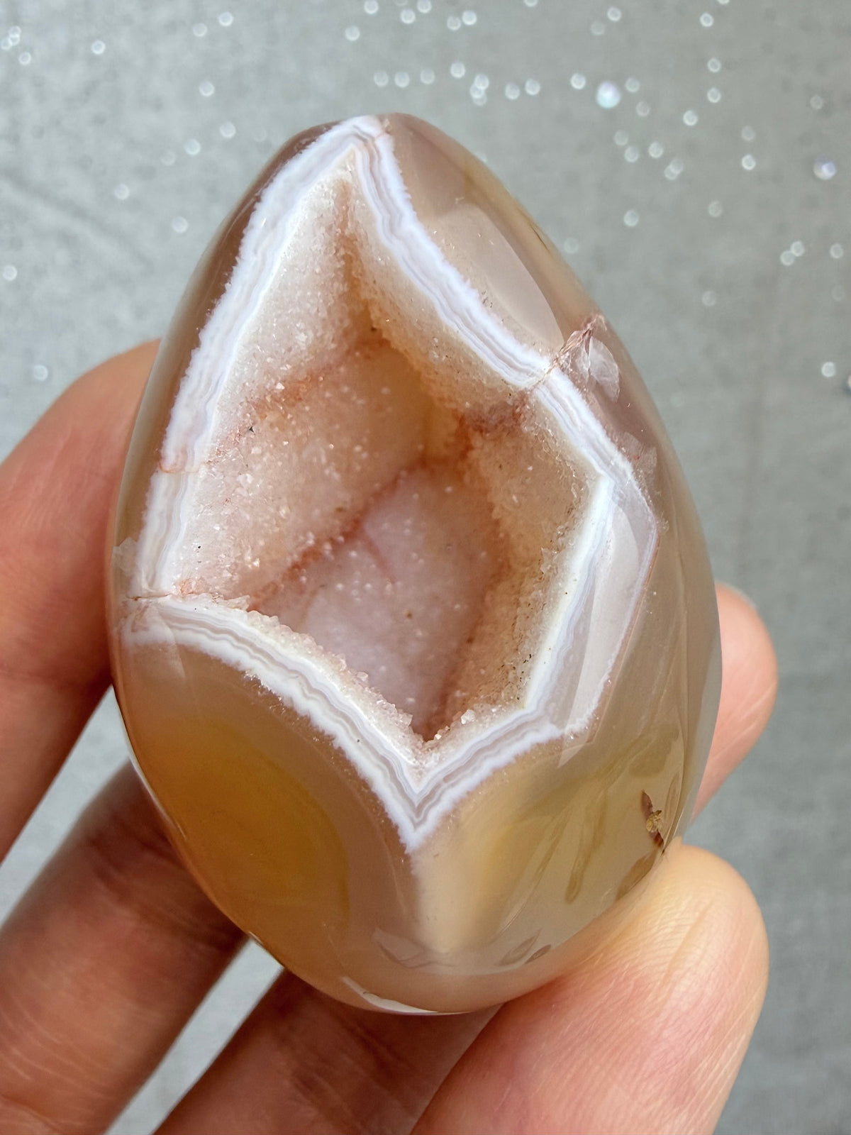Druzy agat egg