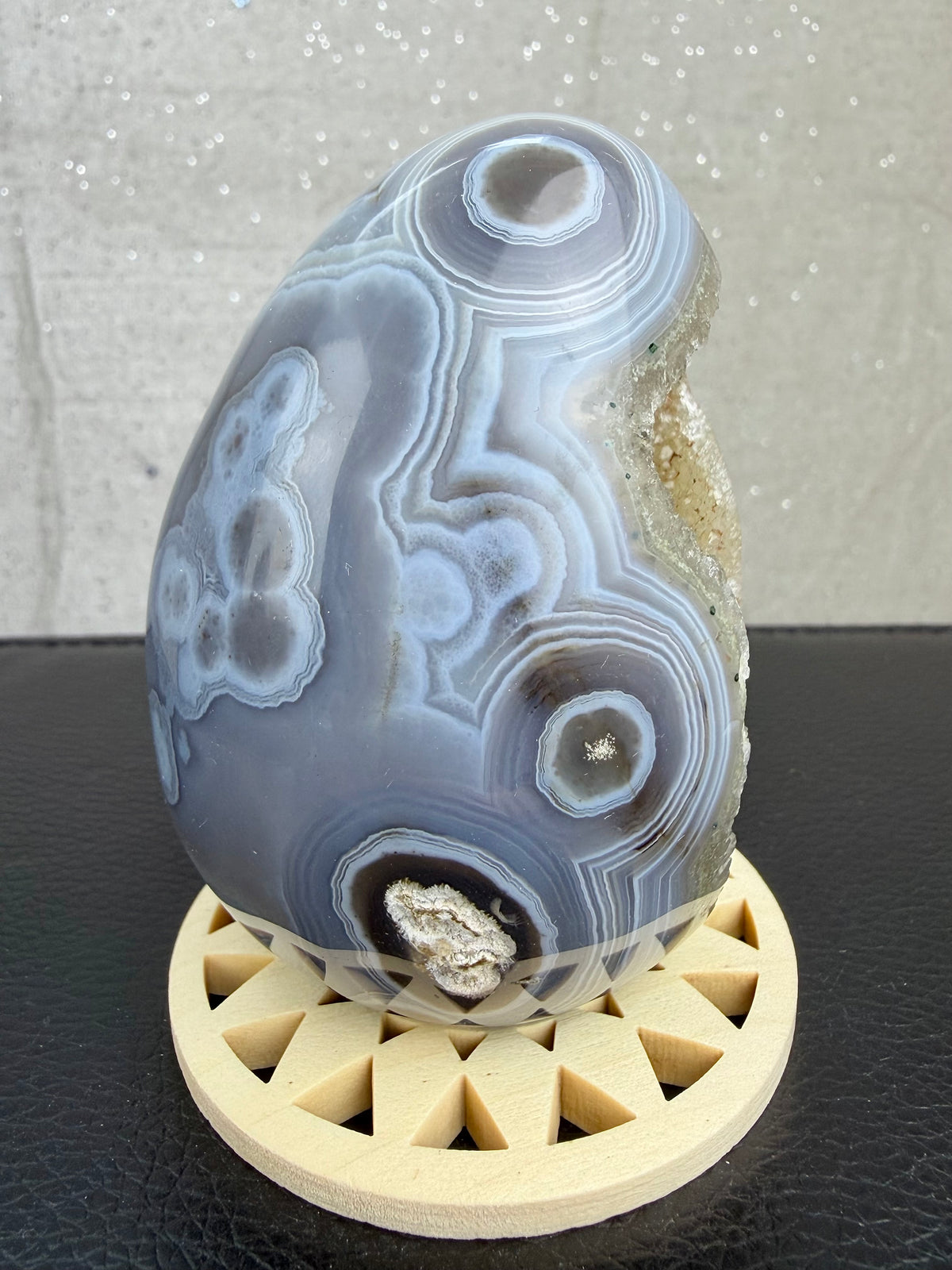 Druzy agat egg