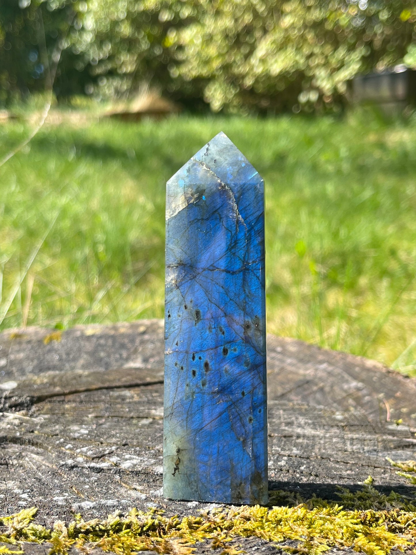 Labradoritt tårn