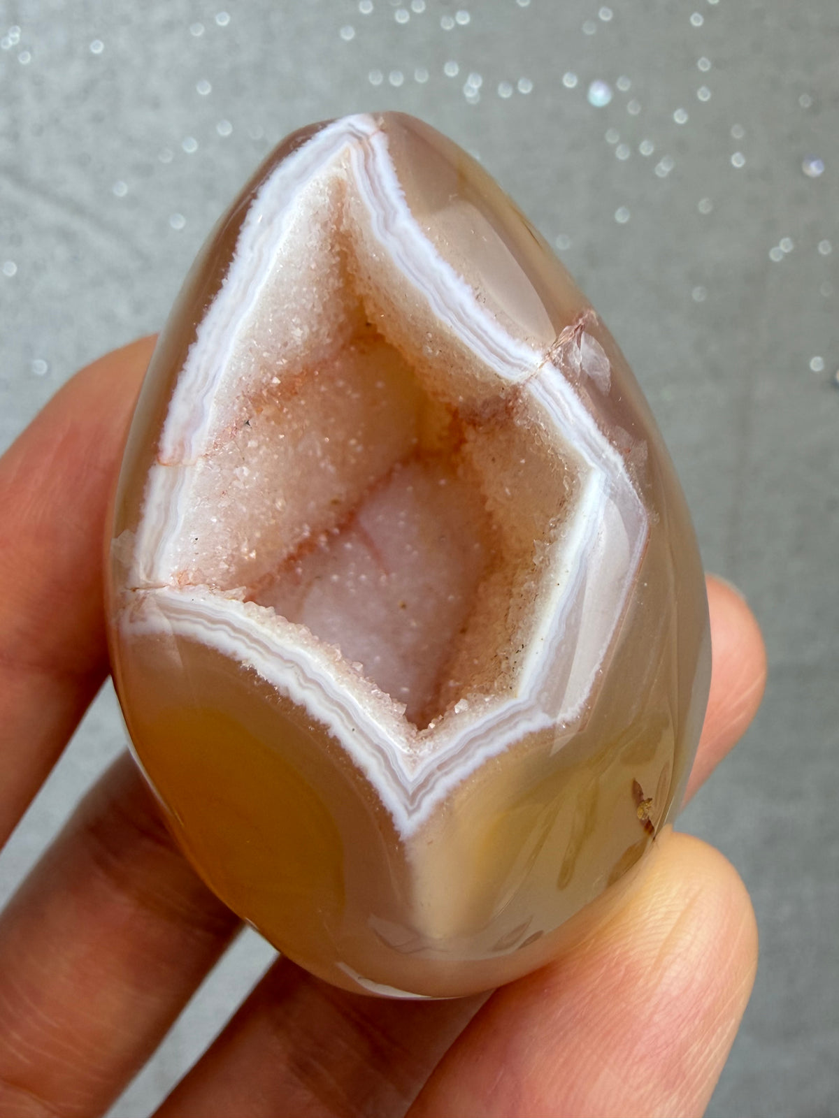 Druzy agat egg