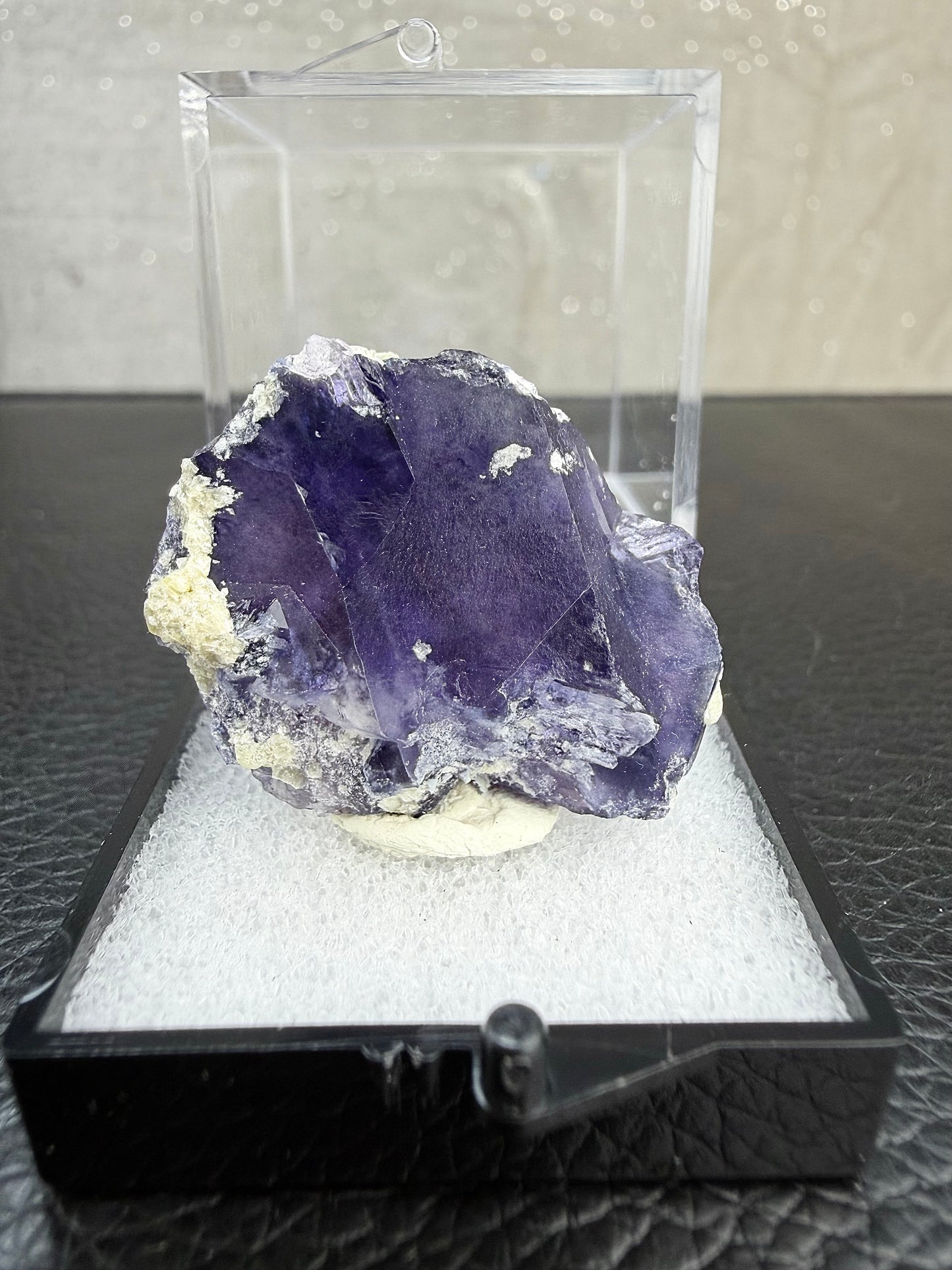 Fluorite with box
