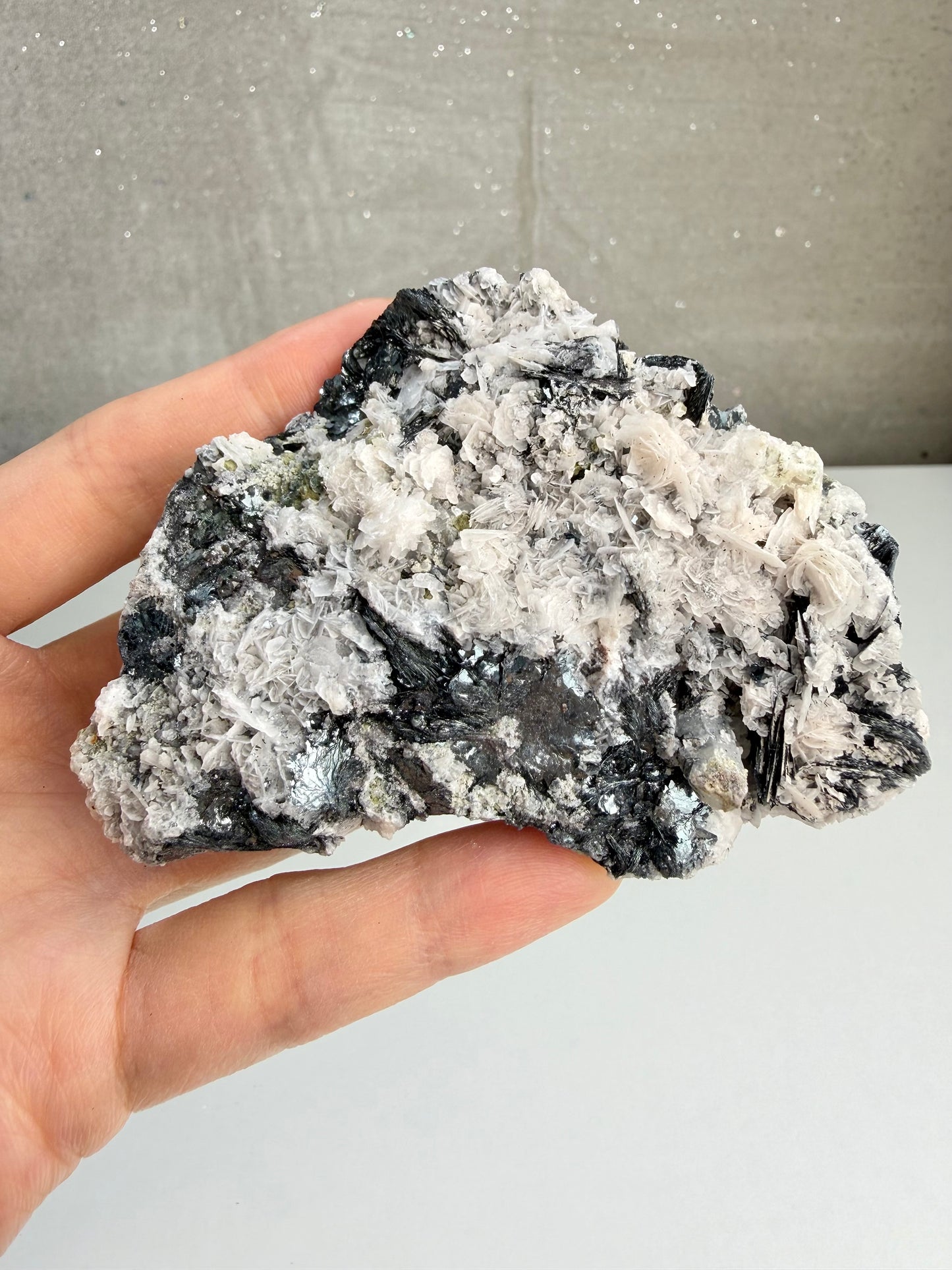 Kalsitt med Hematitt (Specularite)